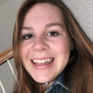 Meet your Posher, Paige